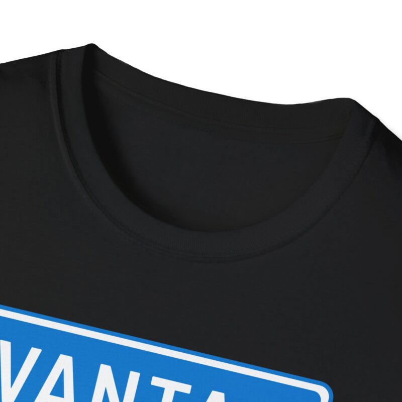 Vantaa Road Sign T-shirt - Image 3