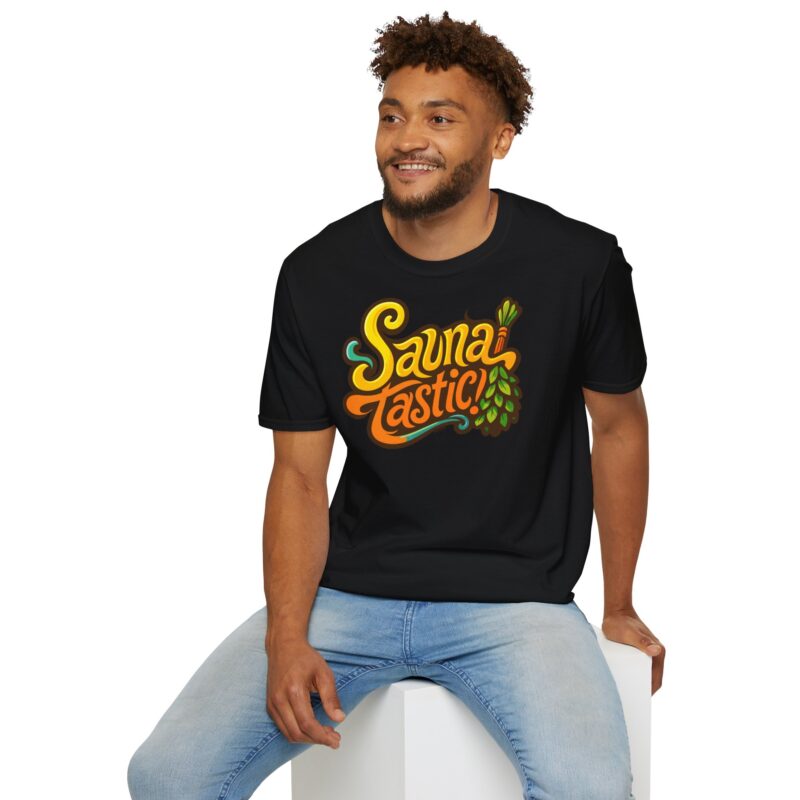 Saunatastic! T-shirt - Image 4