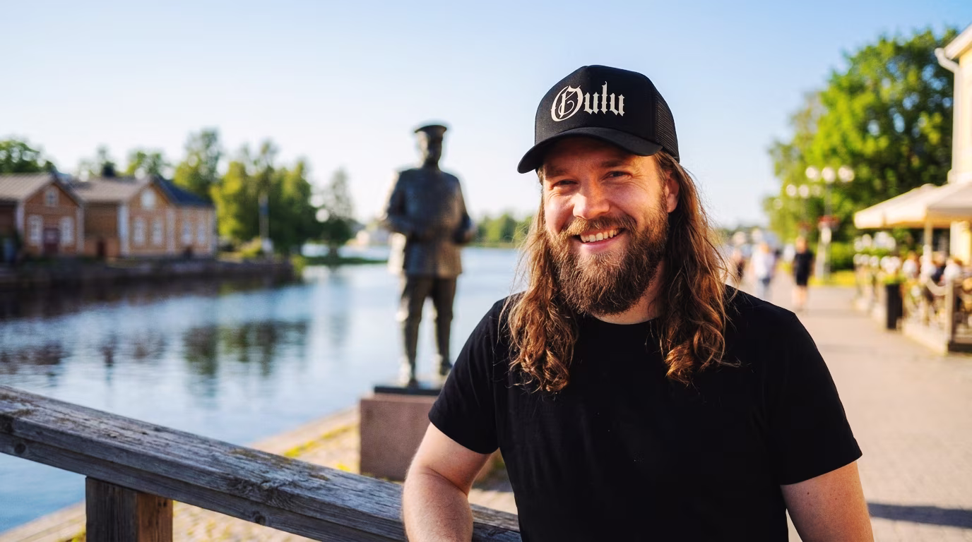 Hattu, lippis ja lakki - Saunazillalla kaikki yhdessä tuoteryhmässä. Löydä kaupunkikohtaiset ja Suomi-aiheiset lakit ja lippikset meiltä, ilmaisella toimituskululla koko Suomeen.